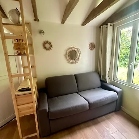 Privat bolig Studio Independant Jardin Avec Piscine Privatisee Brétigny-sur-Orge